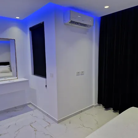 Superior Apartament With City View * Саранда