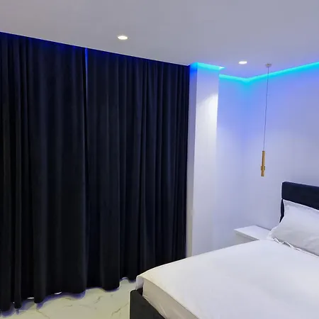 Апартаменты Superior Apartament With City View Саранда