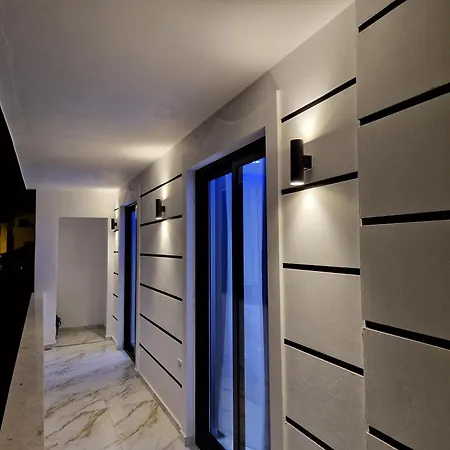 Apartment Superior Apartament With City View Sarande