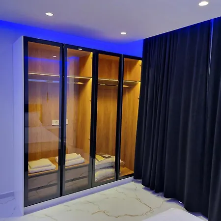 Apartment Superior Apartament With City View Sarande